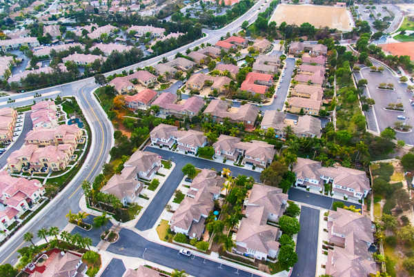 Les Géomètres Topographes face aux autorisations d’urbanisme